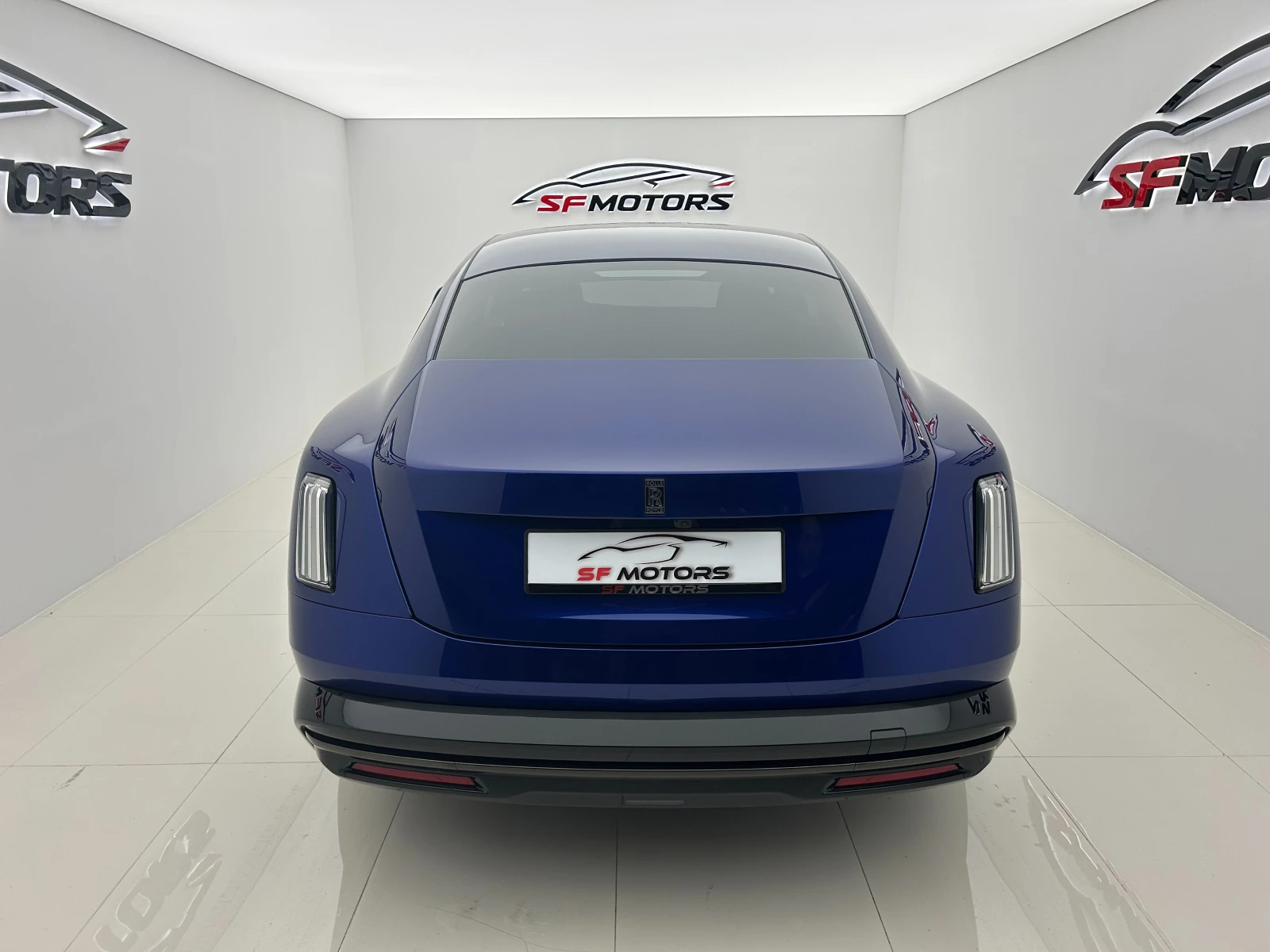 Rolls-Royce Spectre Black Badge  - изображение 5