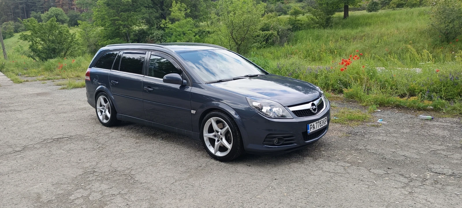 Opel Vectra 1.9 / 150  - изображение 2