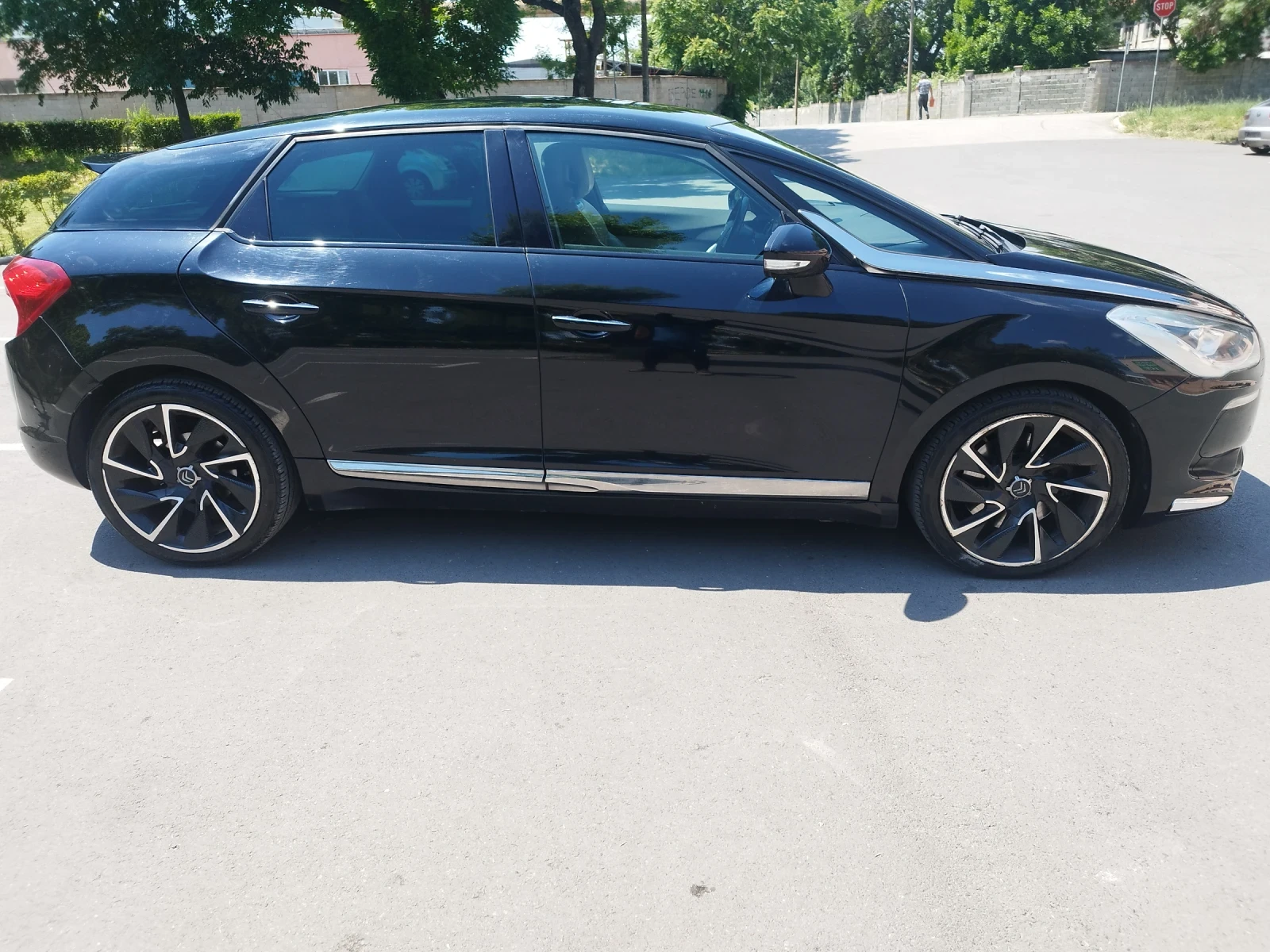 Citroen DS5  - изображение 7