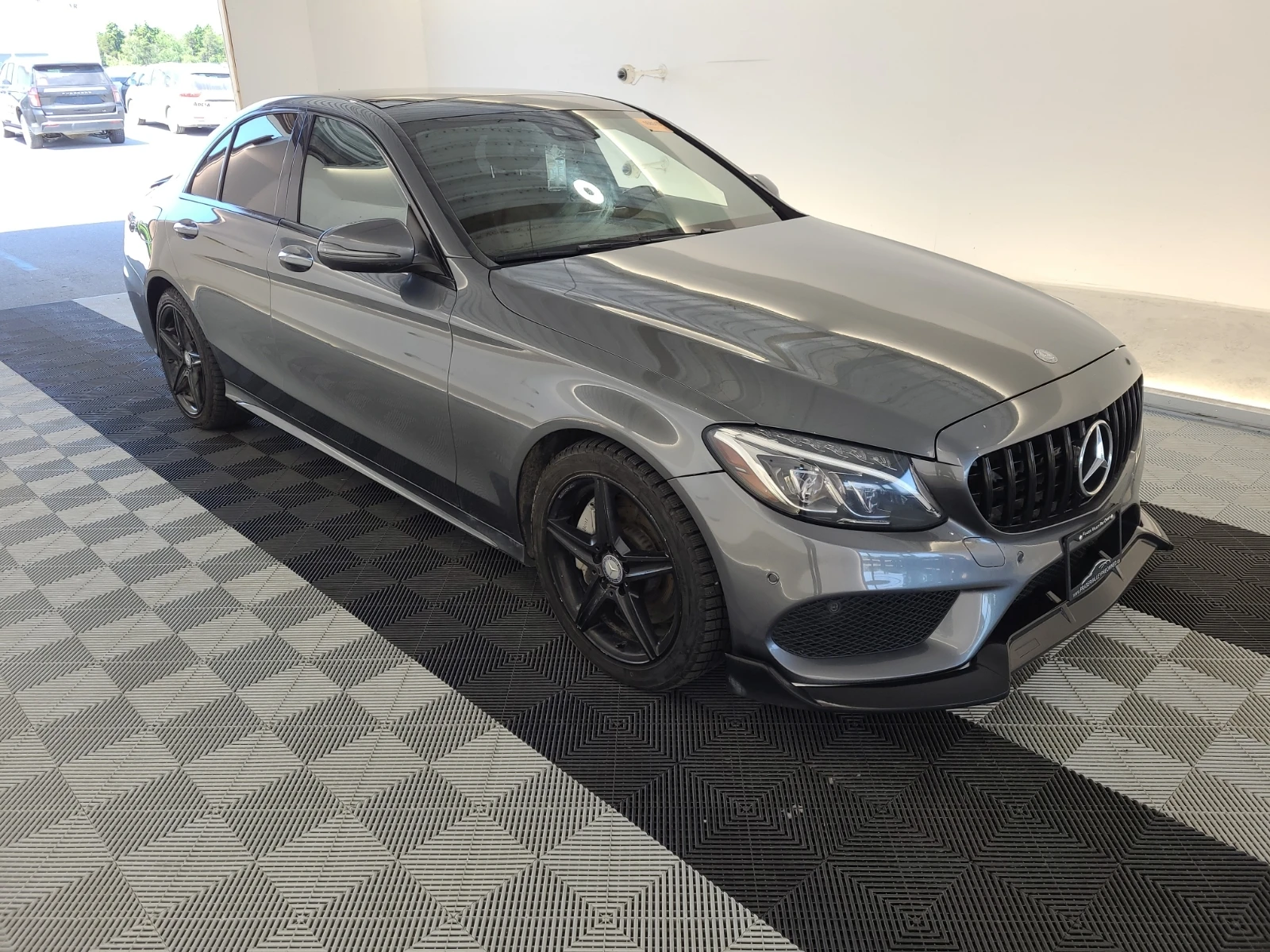 Mercedes-Benz C 300 * 4MATIC * ПАМЕТ * CARFAX * АВТОКРЕДИТ - изображение 2