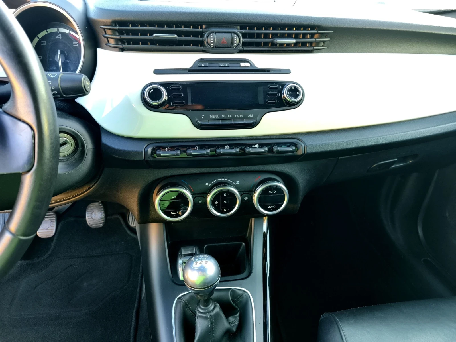 Alfa Romeo Giulietta 1.6 JTDM | Mobile.bg   12