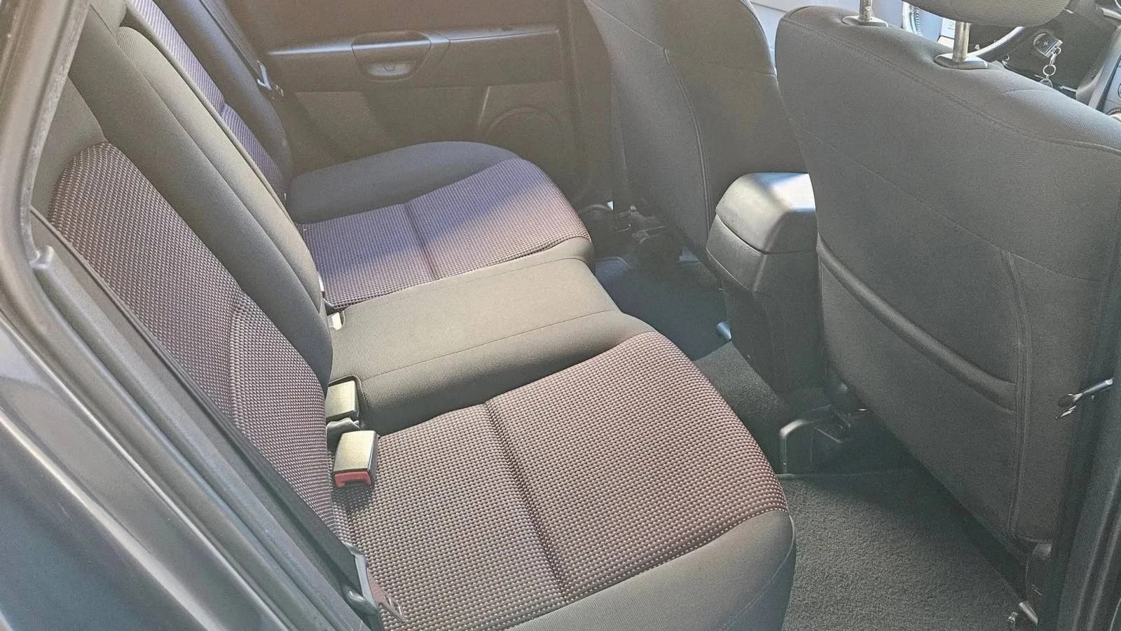 Mazda 3  - изображение 10