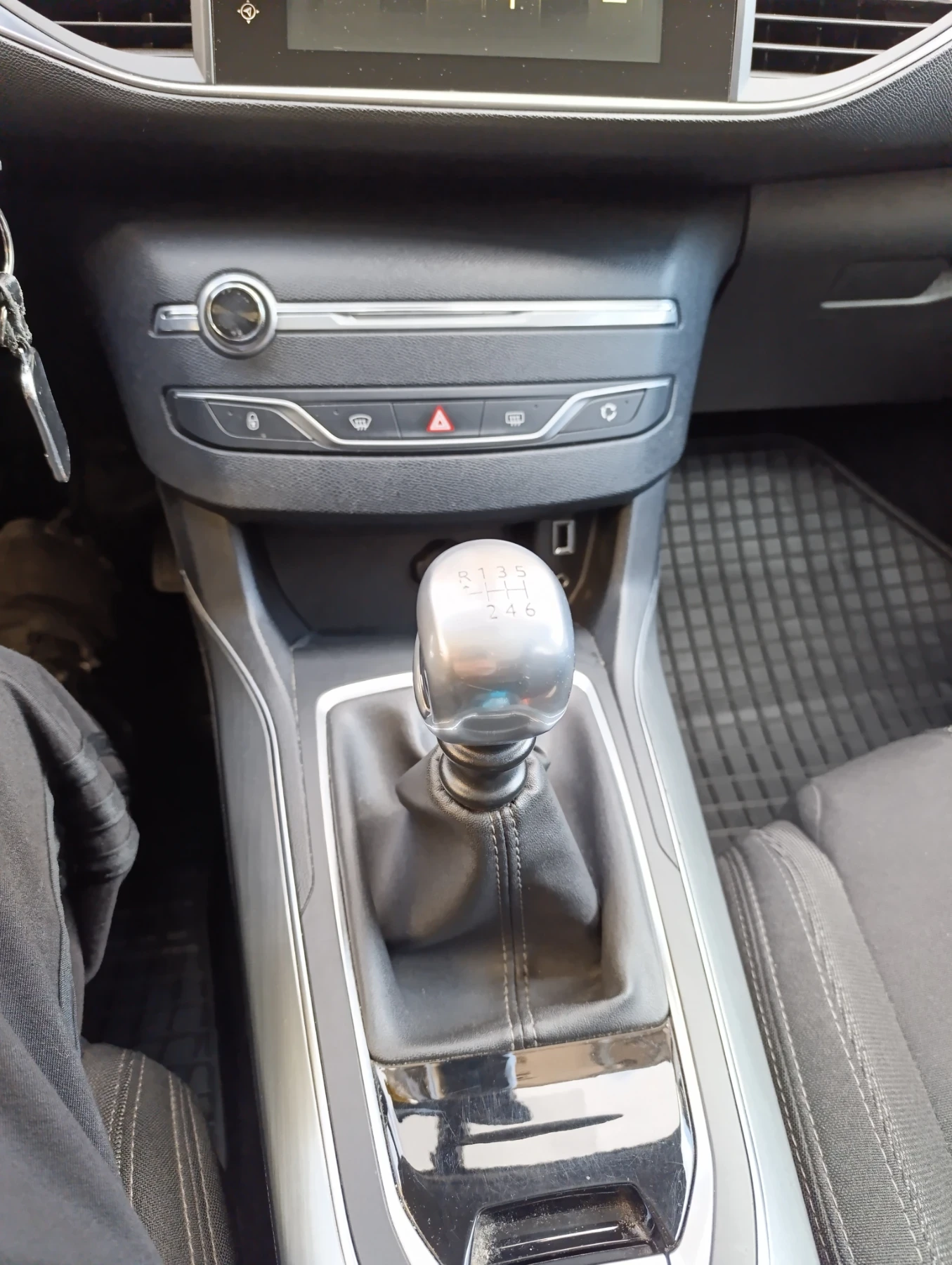 Peugeot 308 | Mobile.bg � ����������� 4