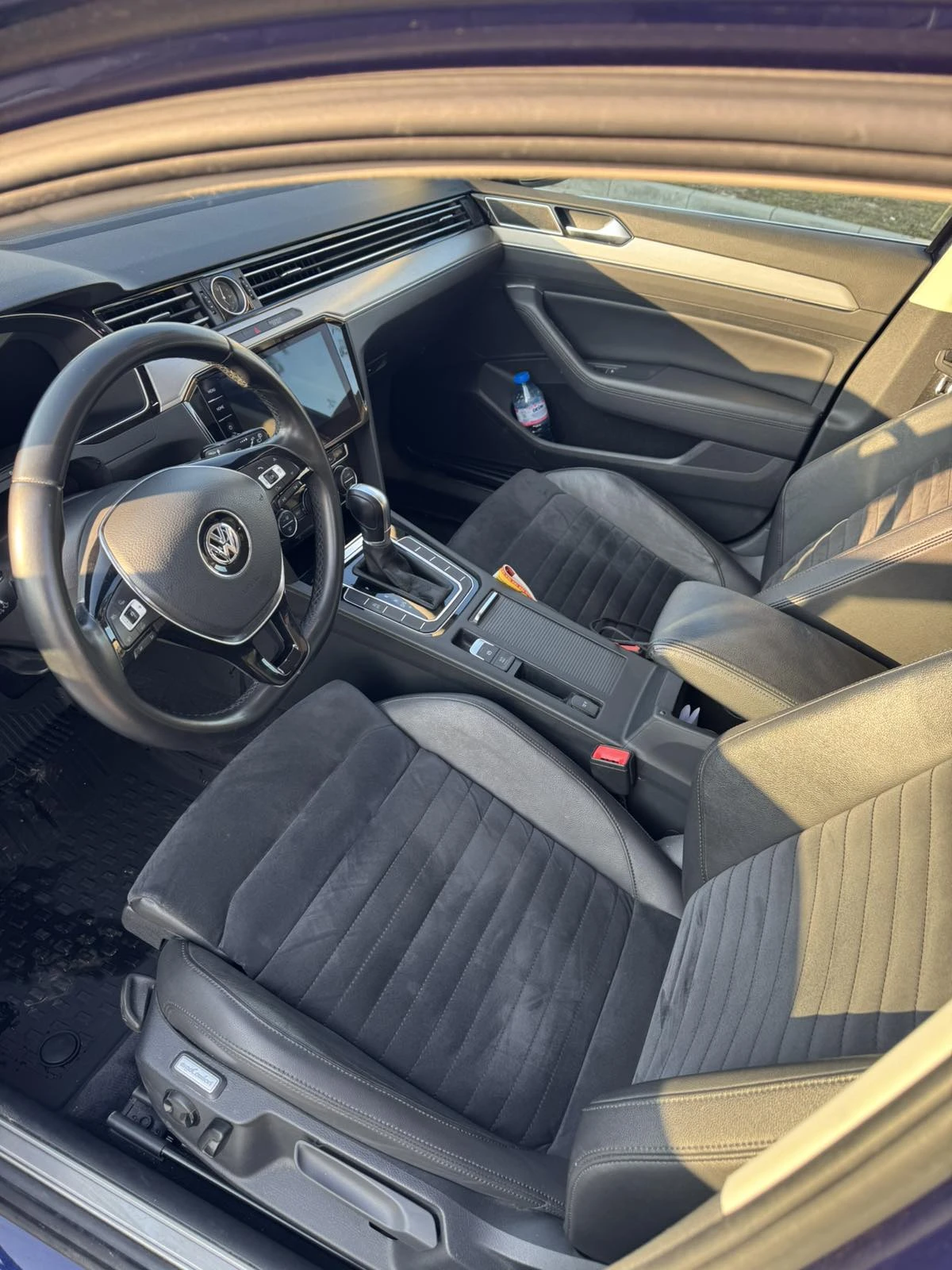 VW Passat, снимка 10 - Автомобили и джипове - 53779837