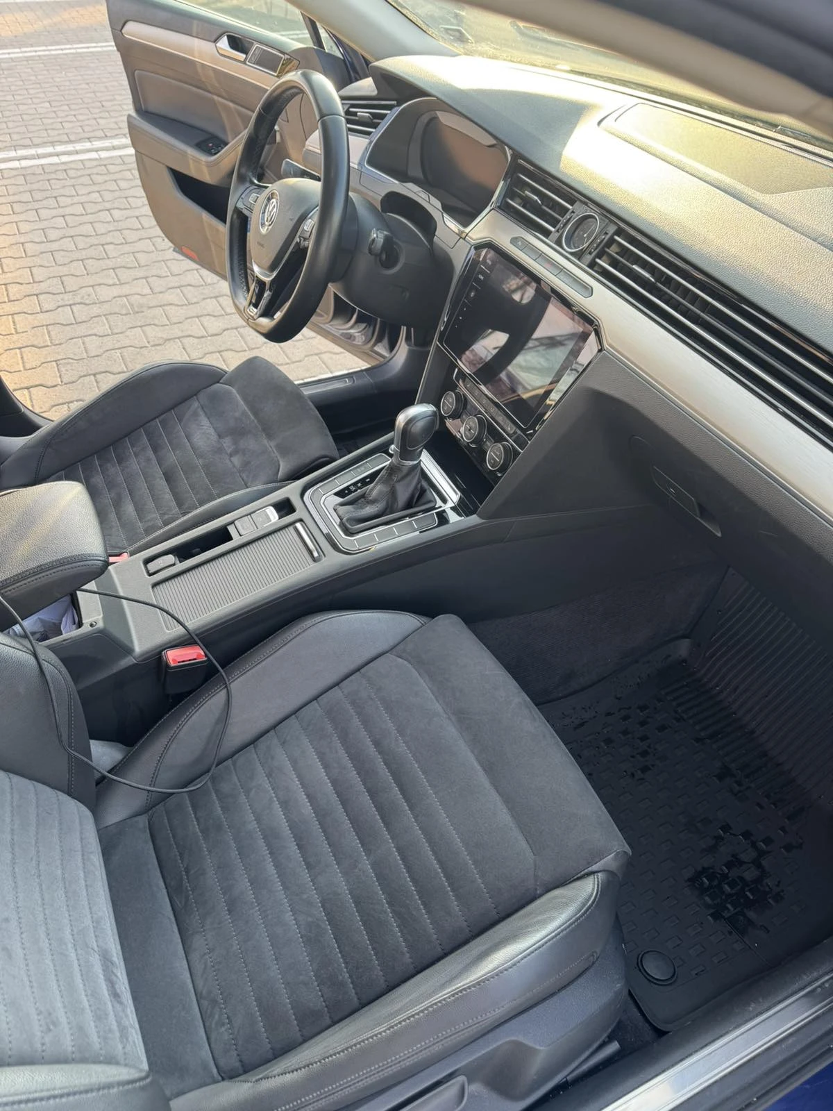 VW Passat, снимка 8 - Автомобили и джипове - 53779837