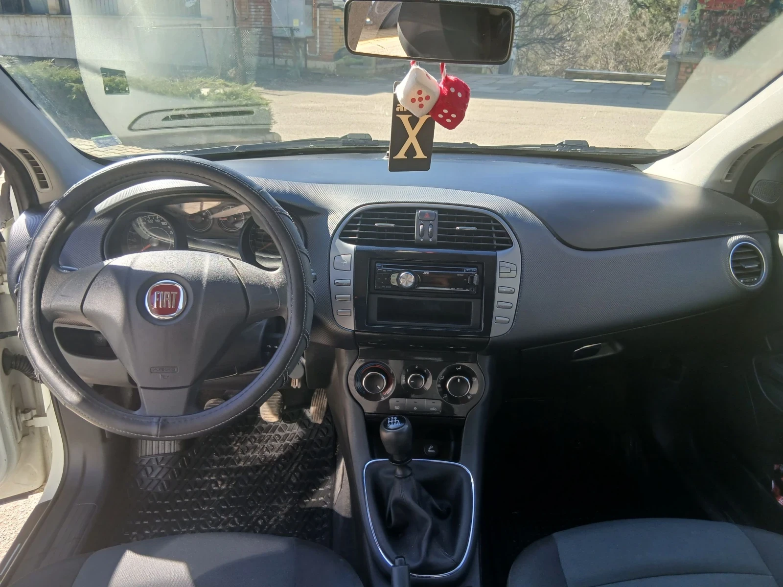 Fiat Bravo 1.4i 6 скорости, снимка 9 - Автомобили и джипове - 53780638