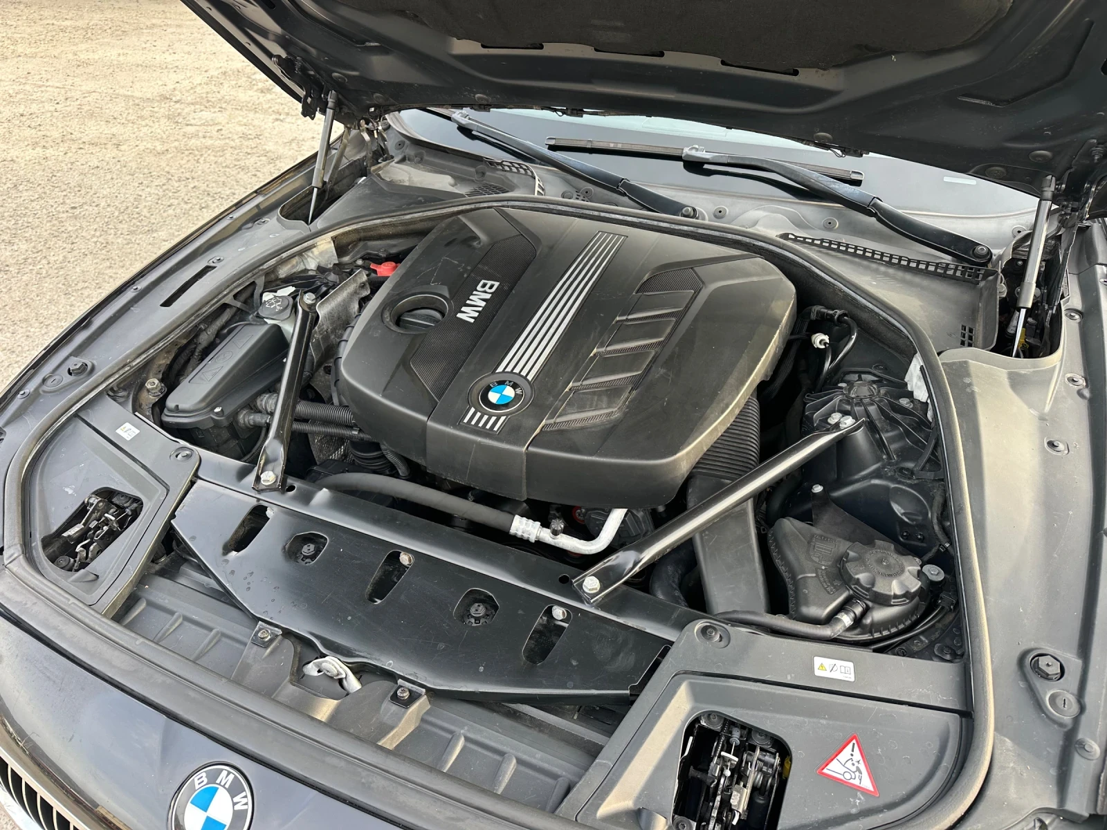 BMW 520 520d 184k/NAVI/, снимка 17 - Автомобили и джипове - 53954496