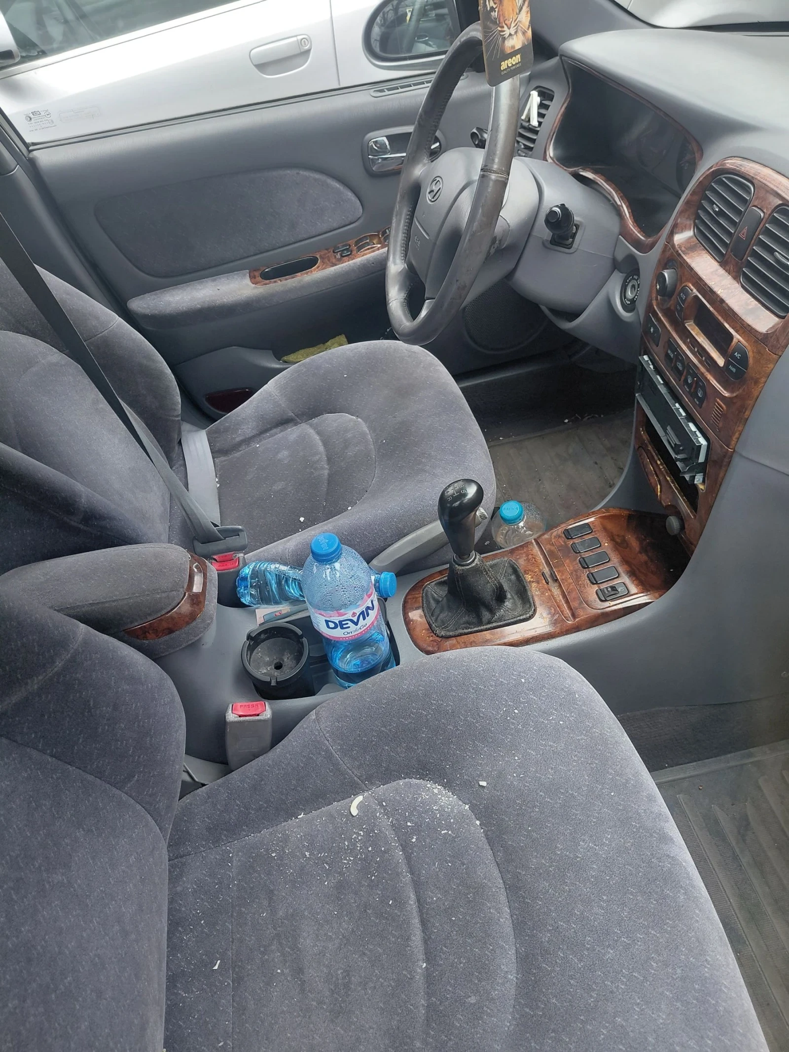 Hyundai Sonata 2.0 16V, снимка 4 - Автомобили и джипове - 54040241