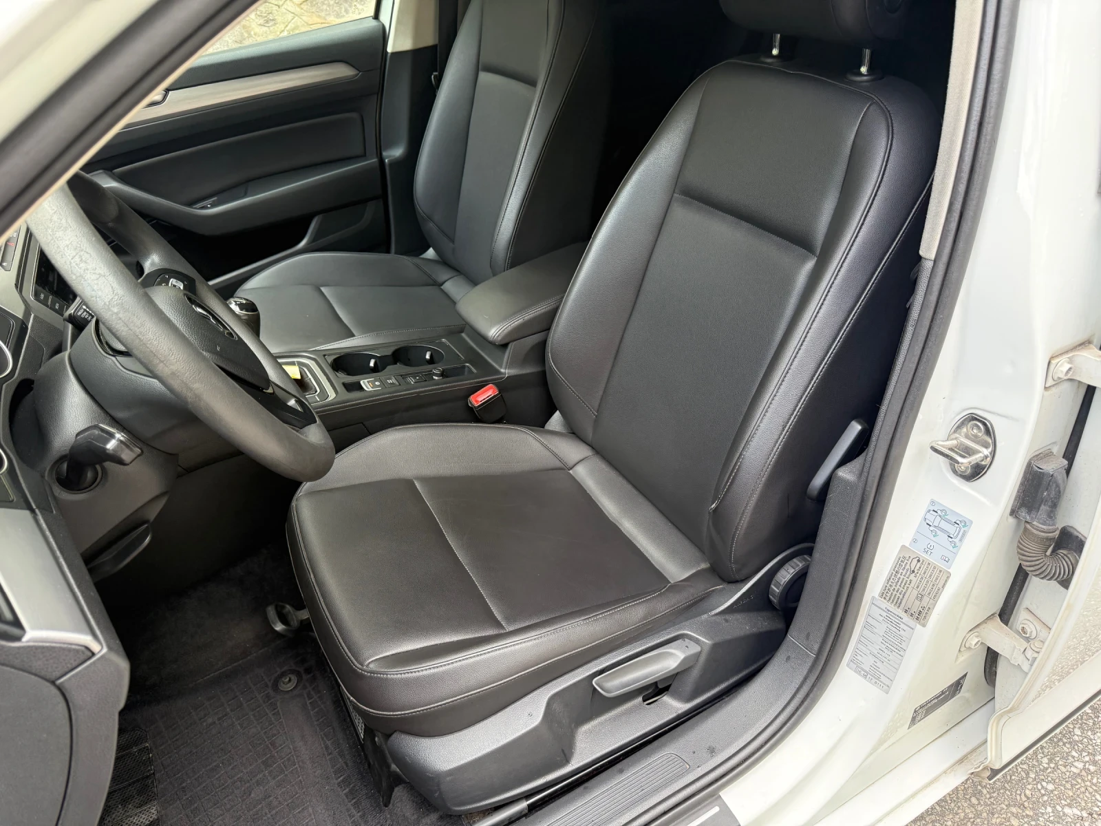VW Passat 2.0TDI* 150h.p* ����* 6��*  | Mobile.bg � ����������� 7