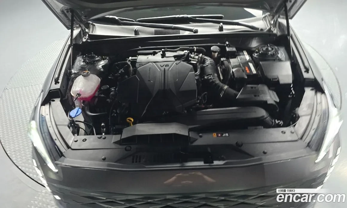 Kia K8 LPG Trendy* Погрев/Обдух * Подгр. Волан* Distronic, снимка 4 - Автомобили и джипове - 54725130