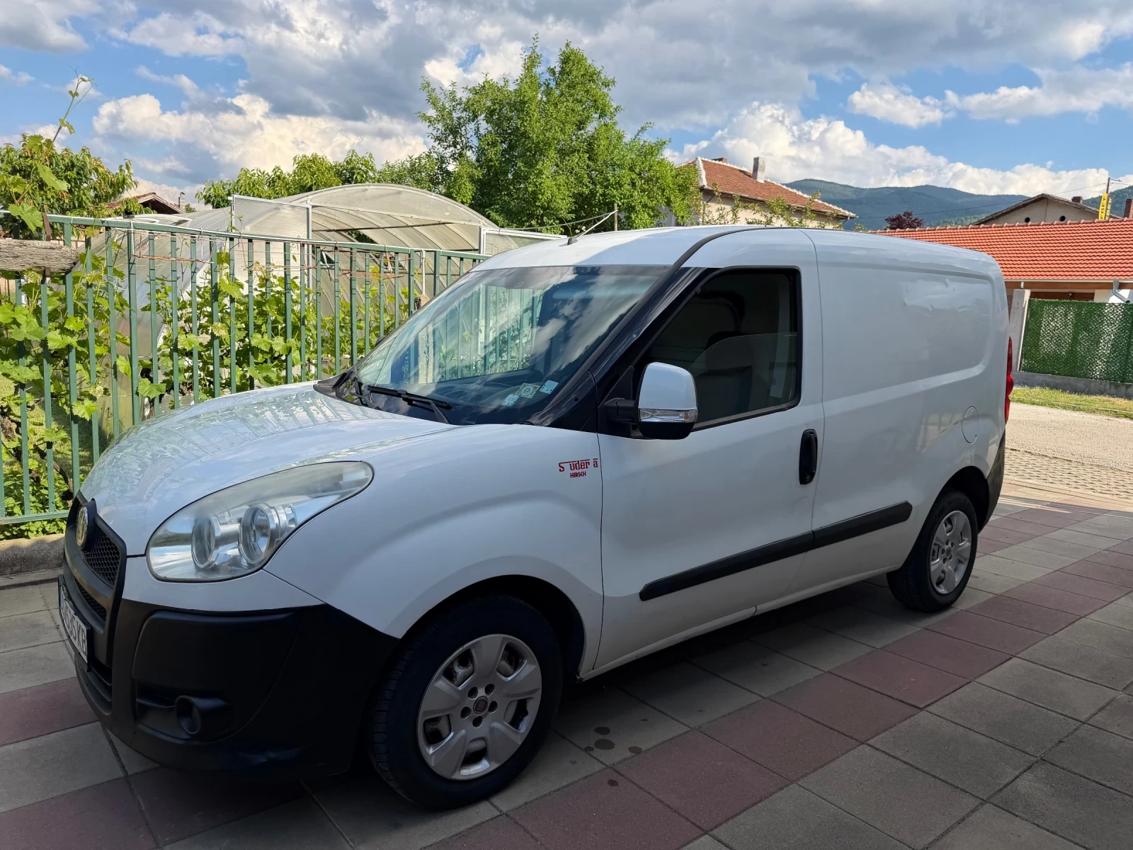 Fiat Doblo 1.3 m-jet, снимка 2 - Автомобили и джипове - 54745417