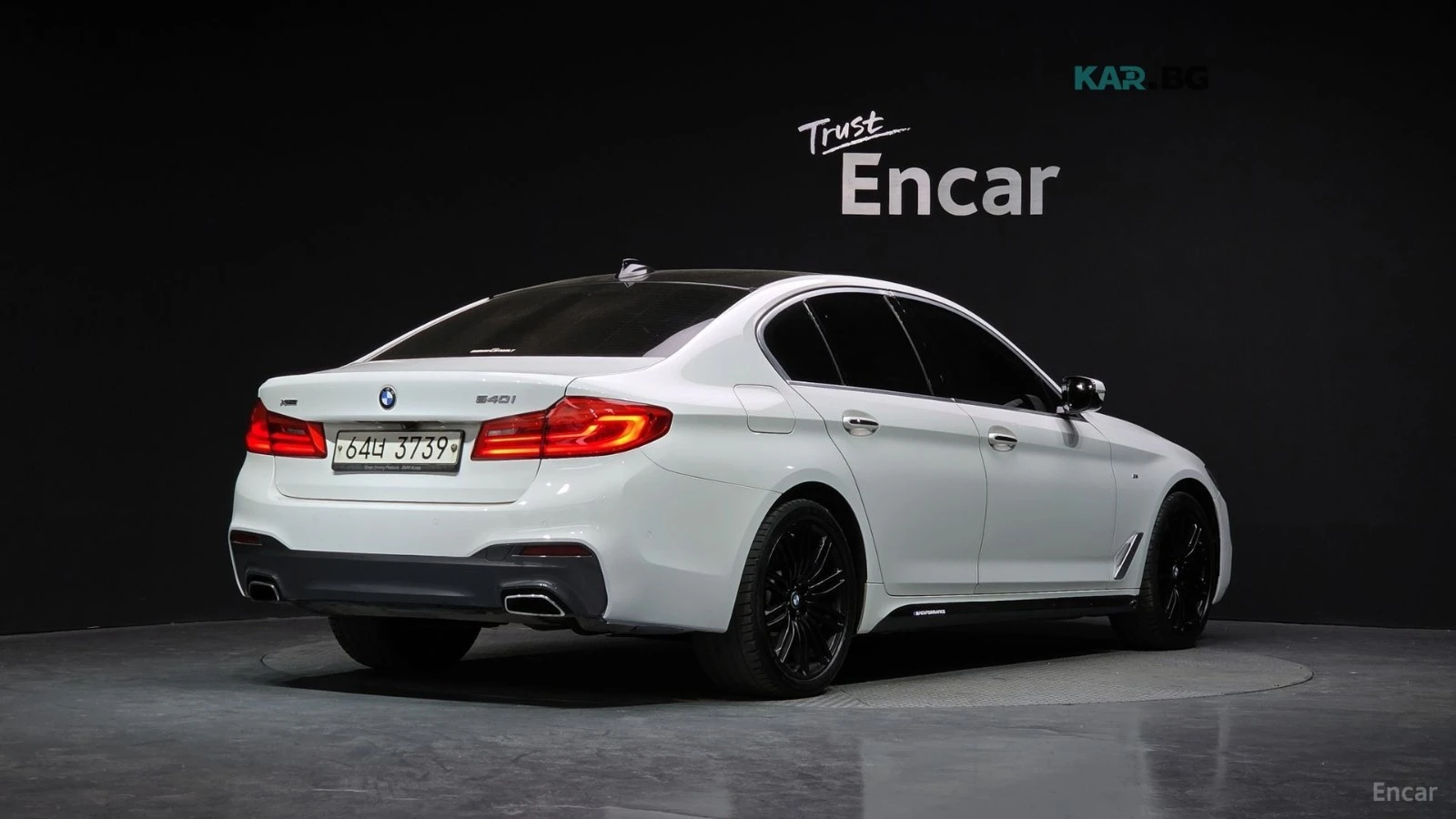 BMW 540 XDRIVE / M PKG / DISTRONIC / BOWERS / ОБДУХ / 360, снимка 2 - Автомобили и джипове - 54766215