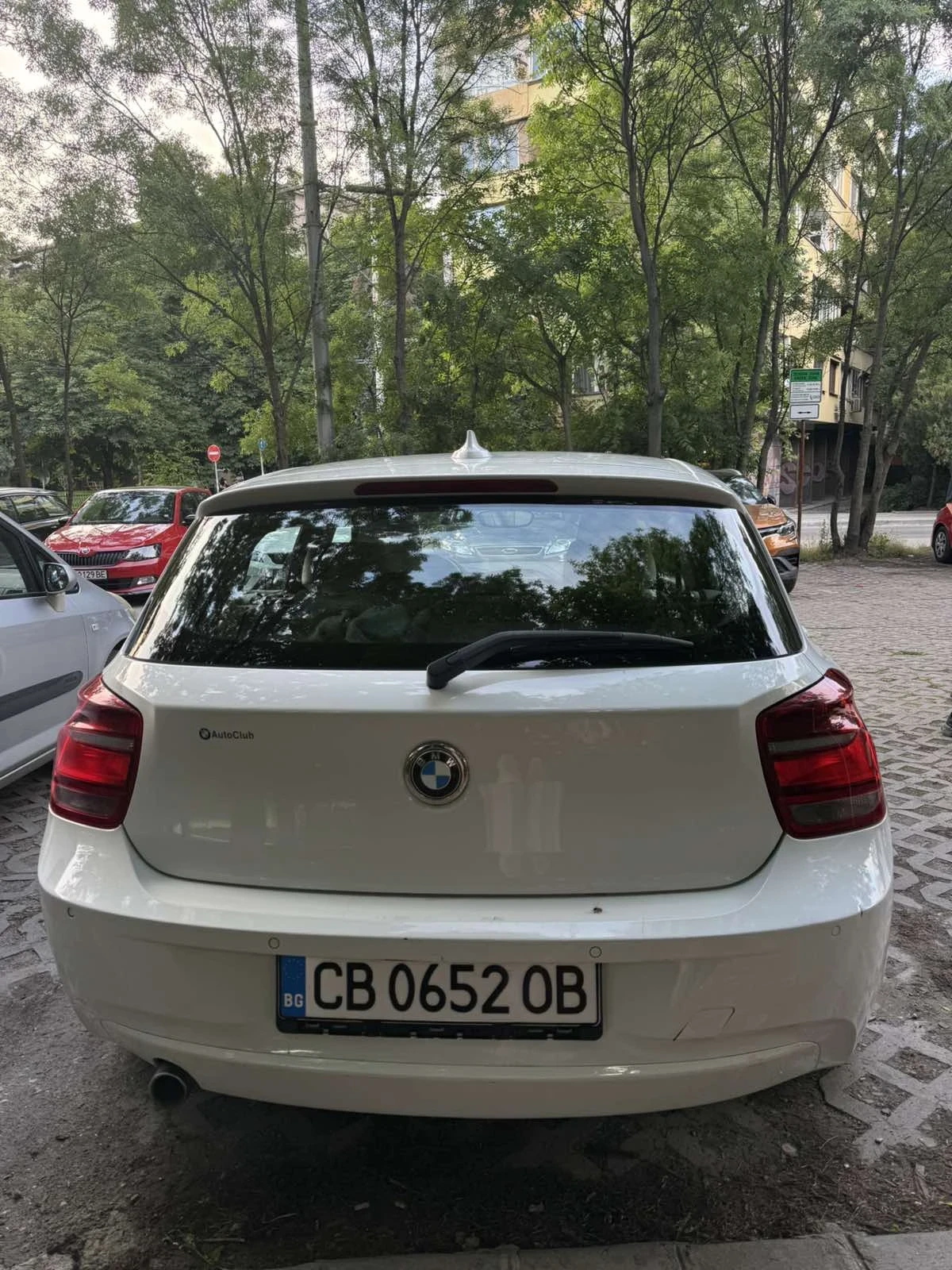BMW 116 D /Facelift Sport/Comfort/ECO PRO Климатроник, снимка 5 - Автомобили и джипове - 54859739