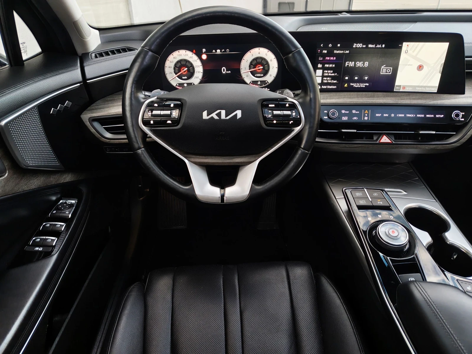 Kia K8 3.5LPG/TRENDY/ПАНОРАМА/DISTRONIC/МАСАЖИ/8 СКОРОСТИ, снимка 9 - Автомобили и джипове - 55237746