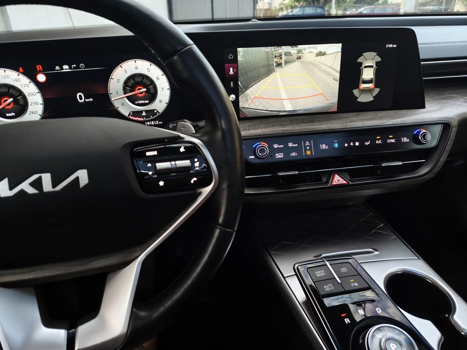 Kia K8 3.5LPG/TRENDY/ПАНОРАМА/DISTRONIC/МАСАЖИ/8 СКОРОСТИ, снимка 13 - Автомобили и джипове - 55237746