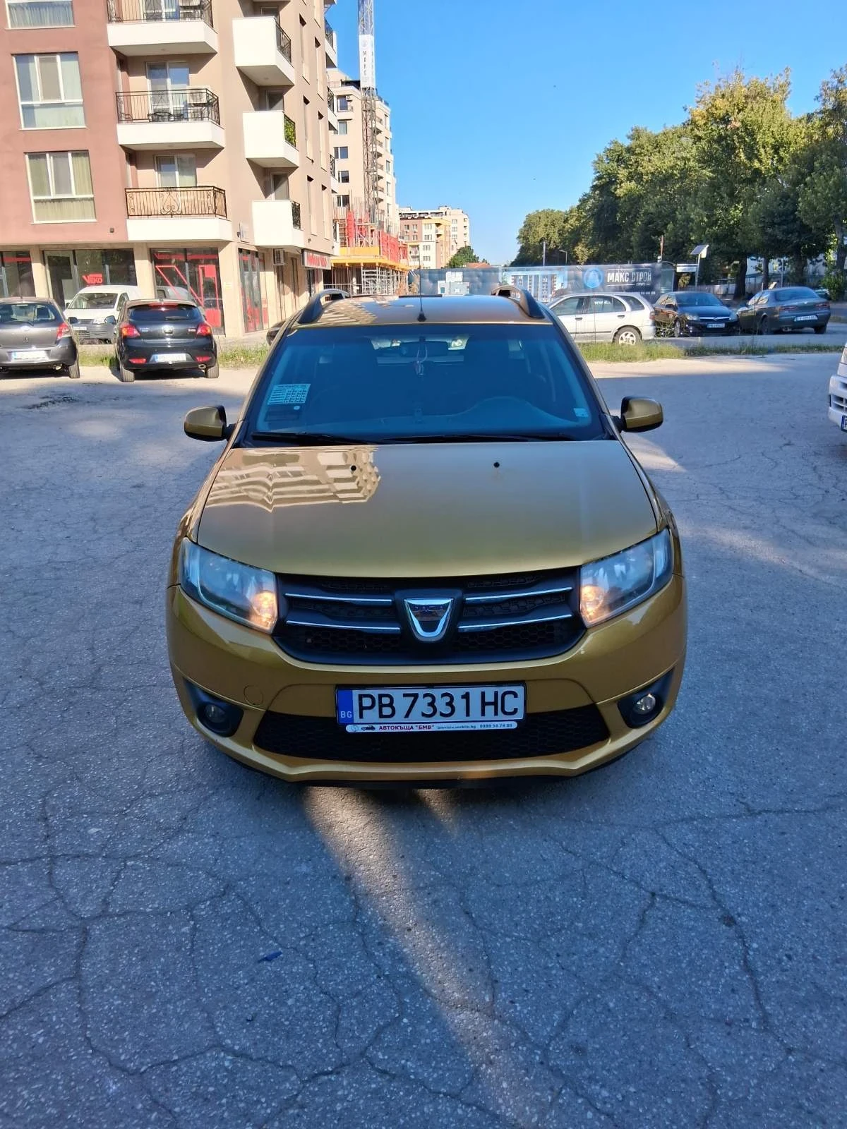 Dacia Logan 1.2 16W, снимка 4 - Автомобили и джипове - 55392830
