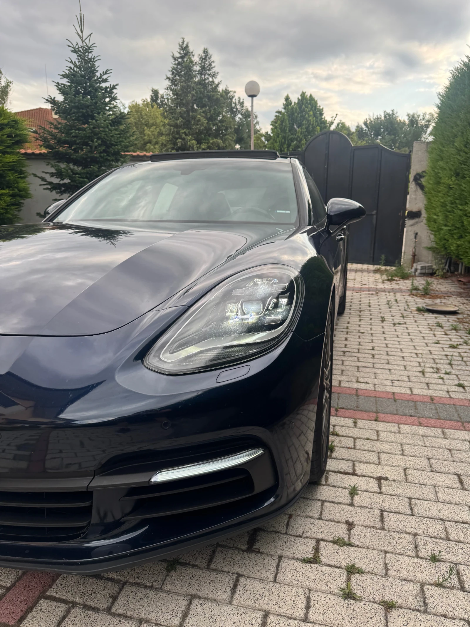 Porsche Panamera, снимка 2 - Автомобили и джипове - 55396600