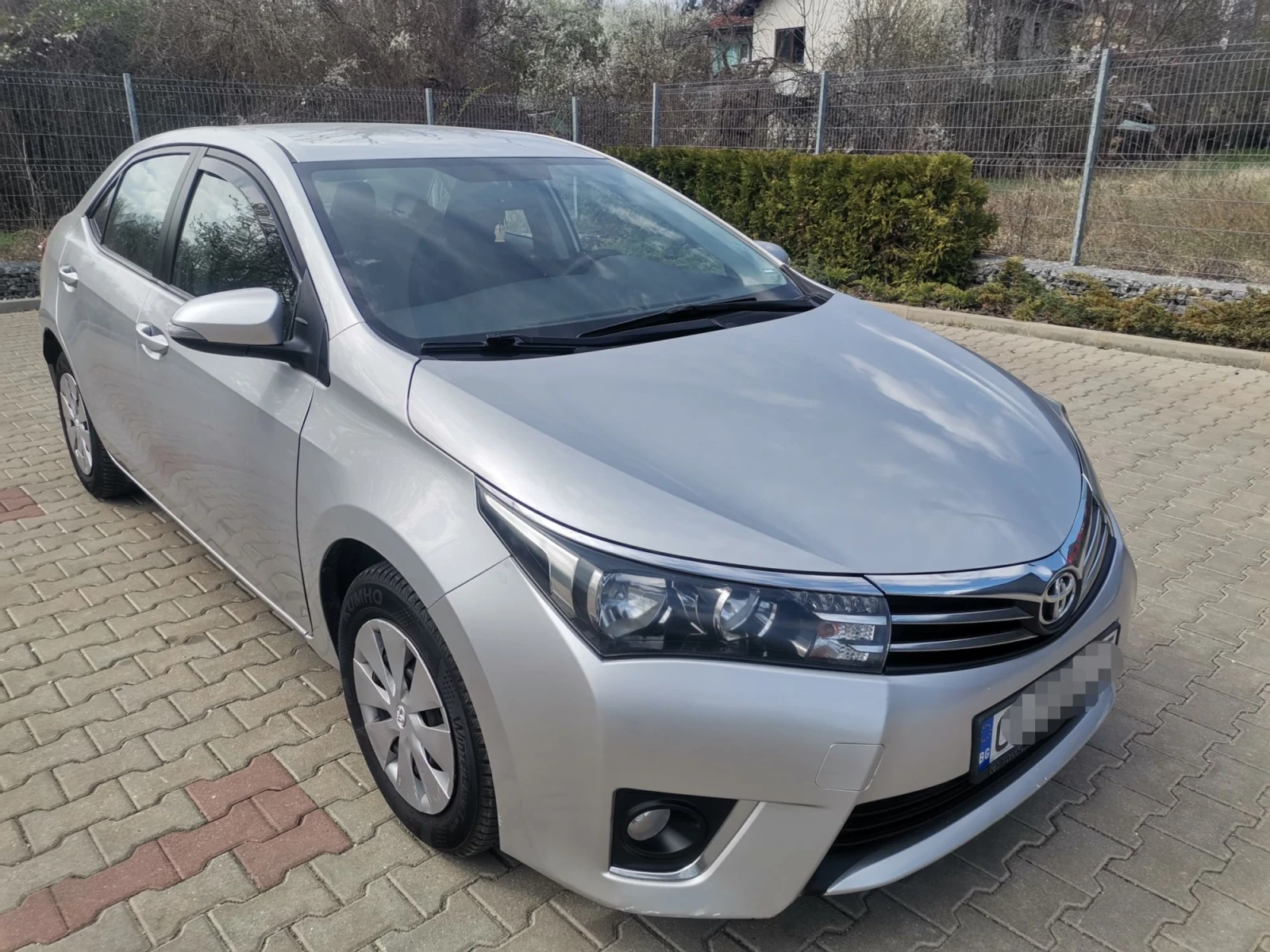 Toyota Corolla 1.33 бензин-газ от BG, снимка 12 - Автомобили и джипове - 55578417