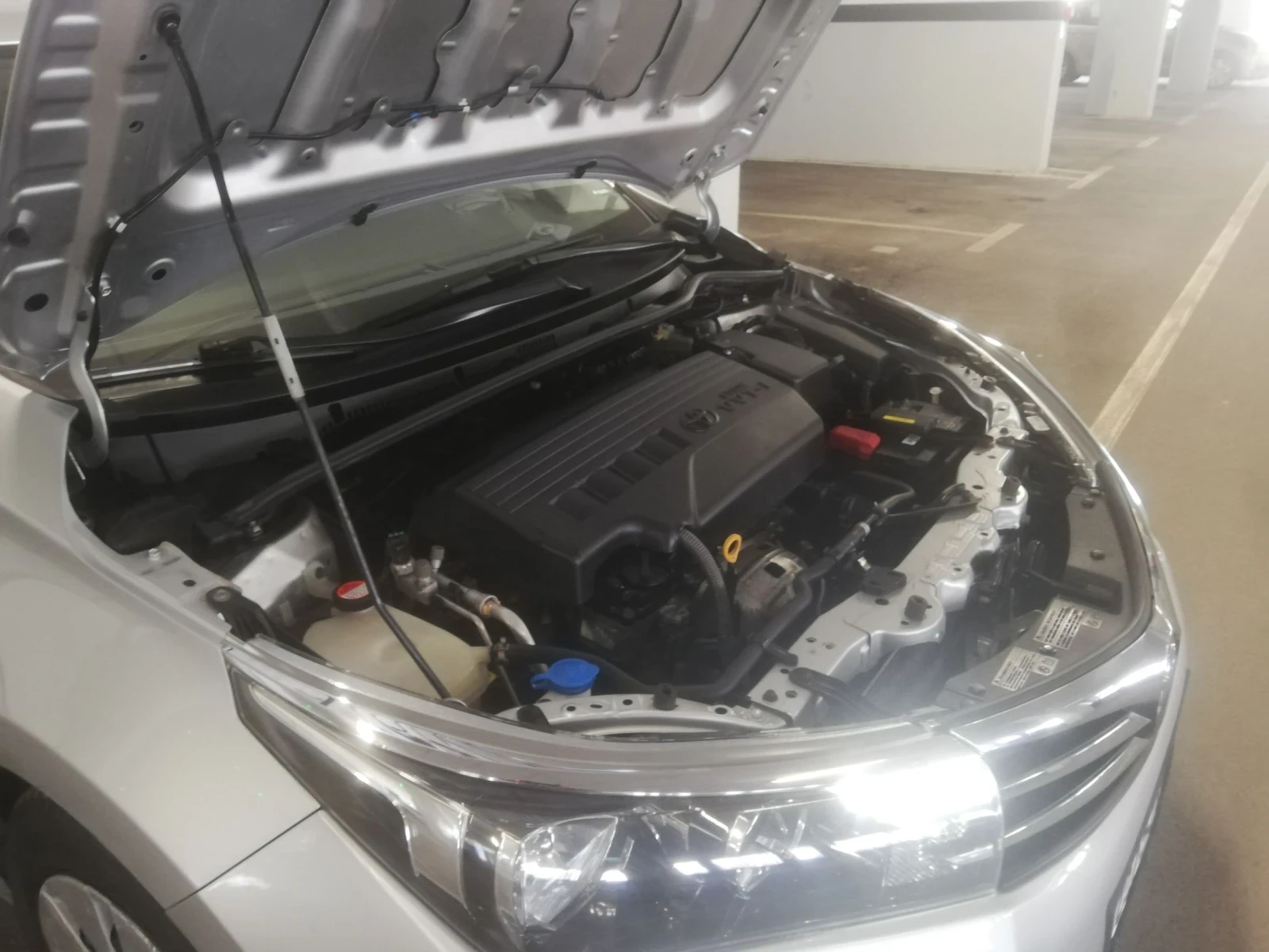 Toyota Corolla 1.33 бензин-газ от BG, снимка 5 - Автомобили и джипове - 55578417