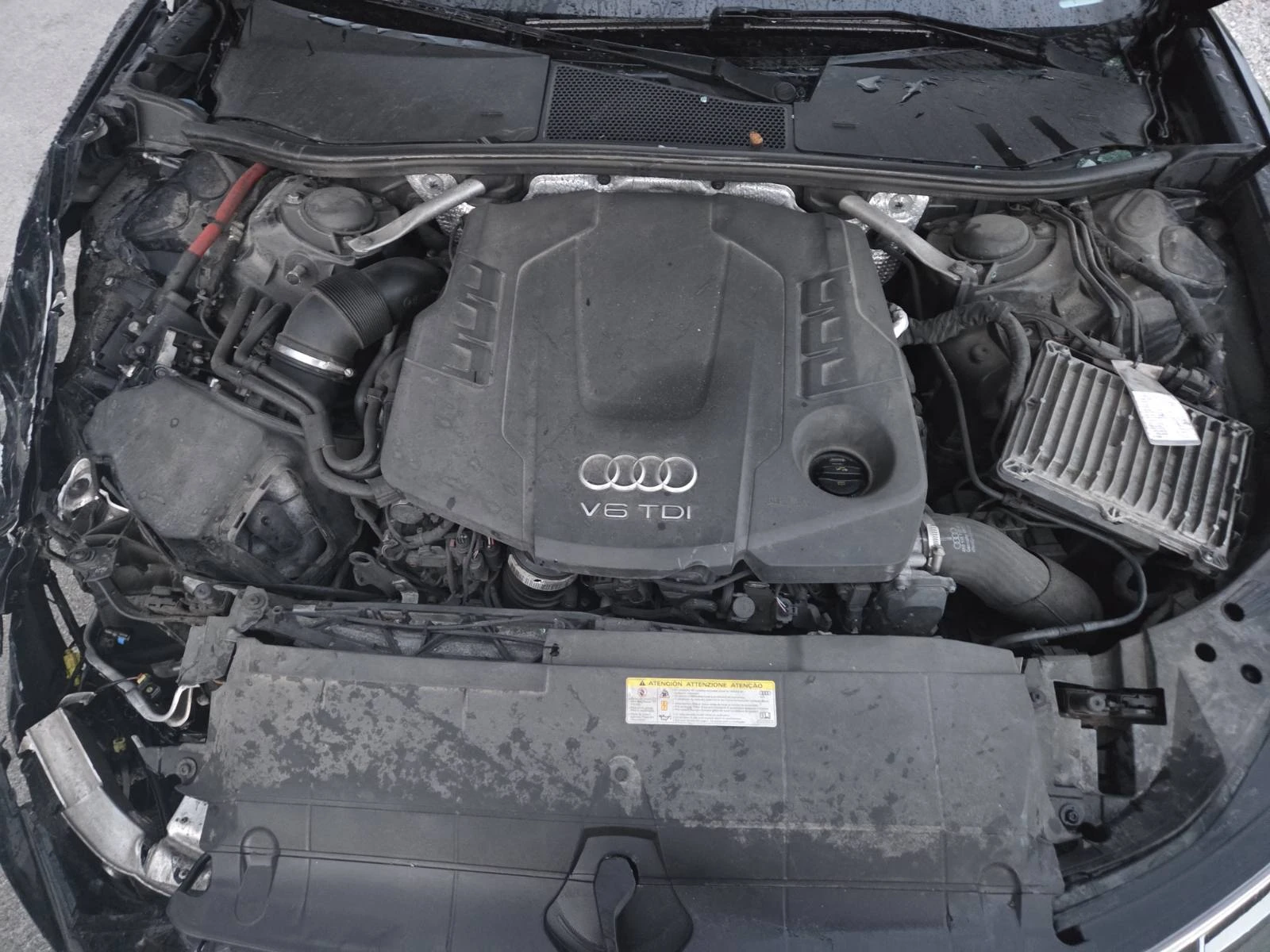 Audi A6 3.0D S-LINE, снимка 12 - Автомобили и джипове - 55706171