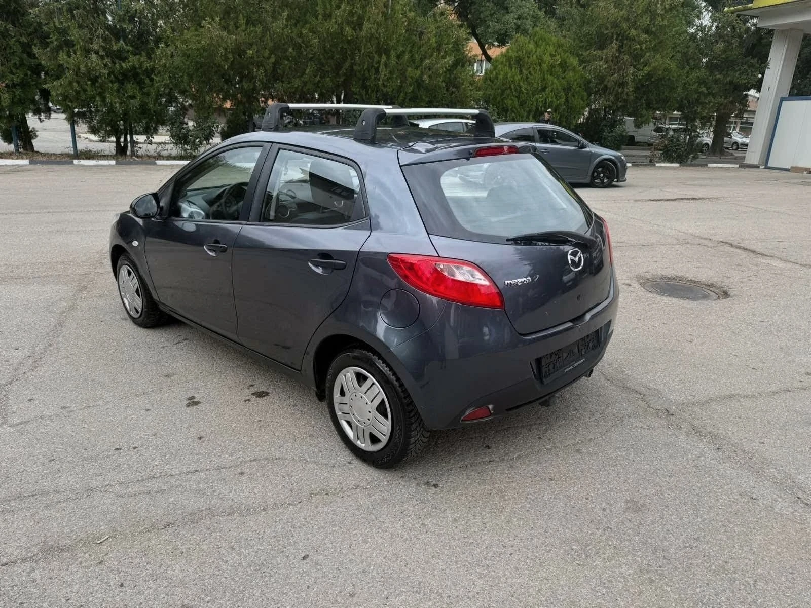 Mazda 2 1.3i | Mobile.bg � ����������� 3