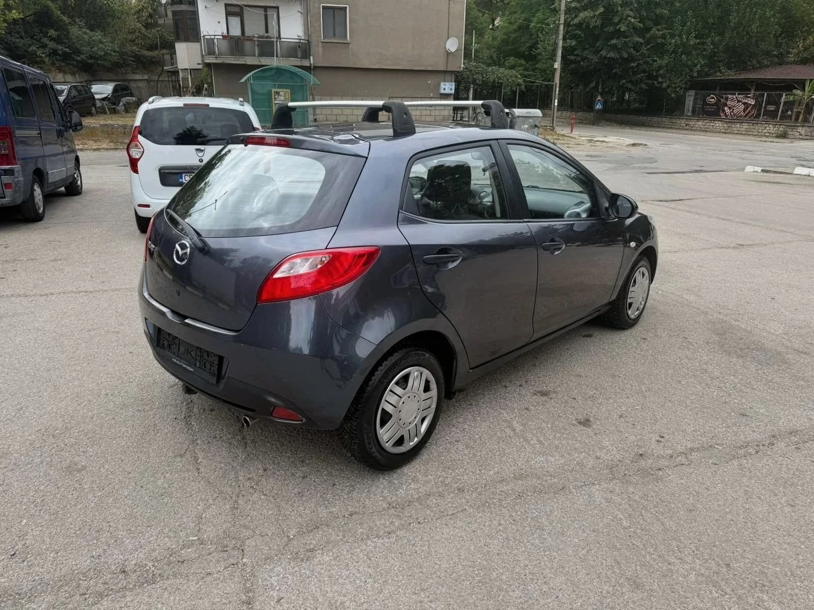 Mazda 2 1.3i | Mobile.bg � ����������� 5