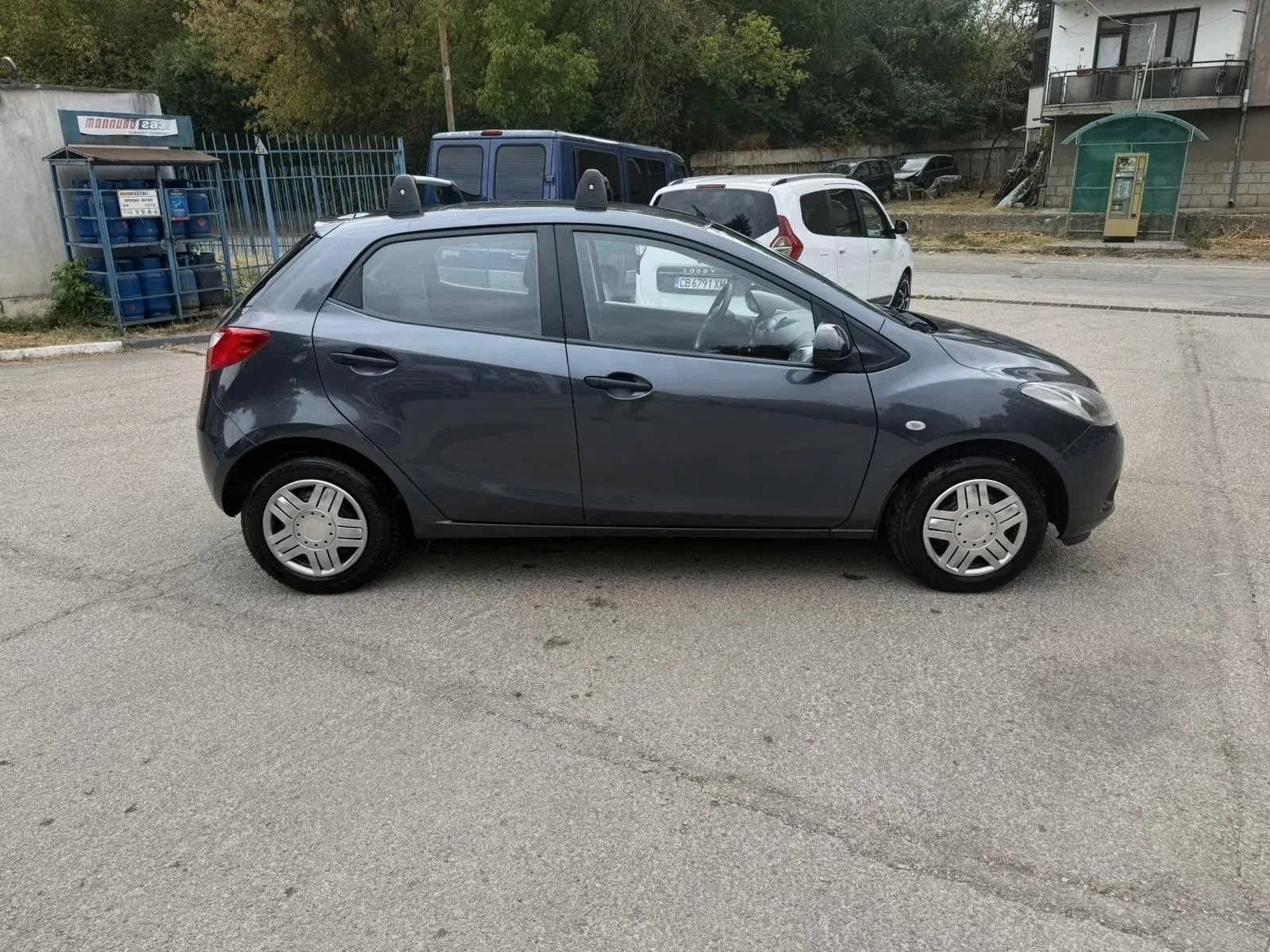 Mazda 2 1.3i | Mobile.bg � ����������� 6