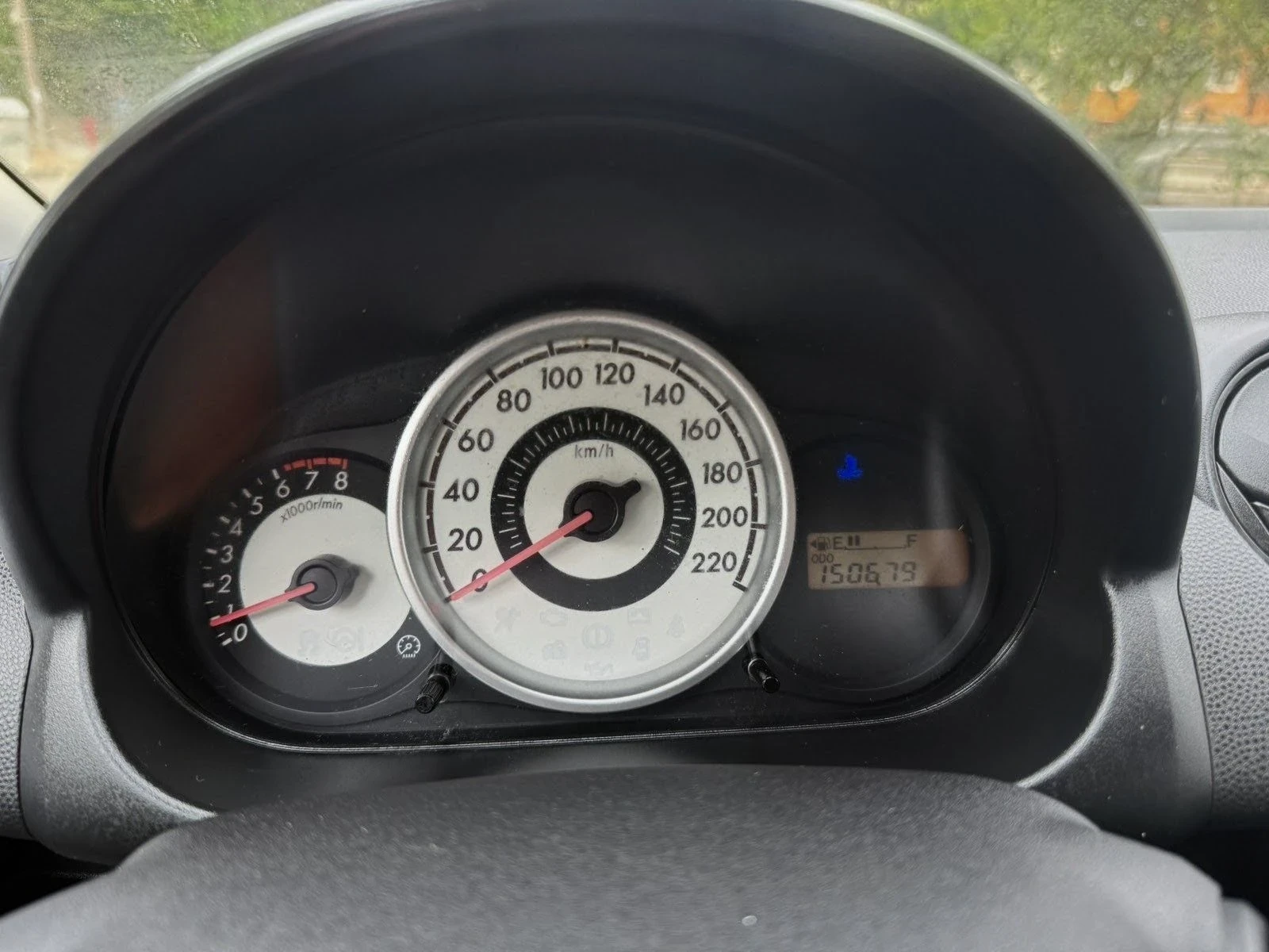 Mazda 2 1.3i | Mobile.bg � ����������� 15