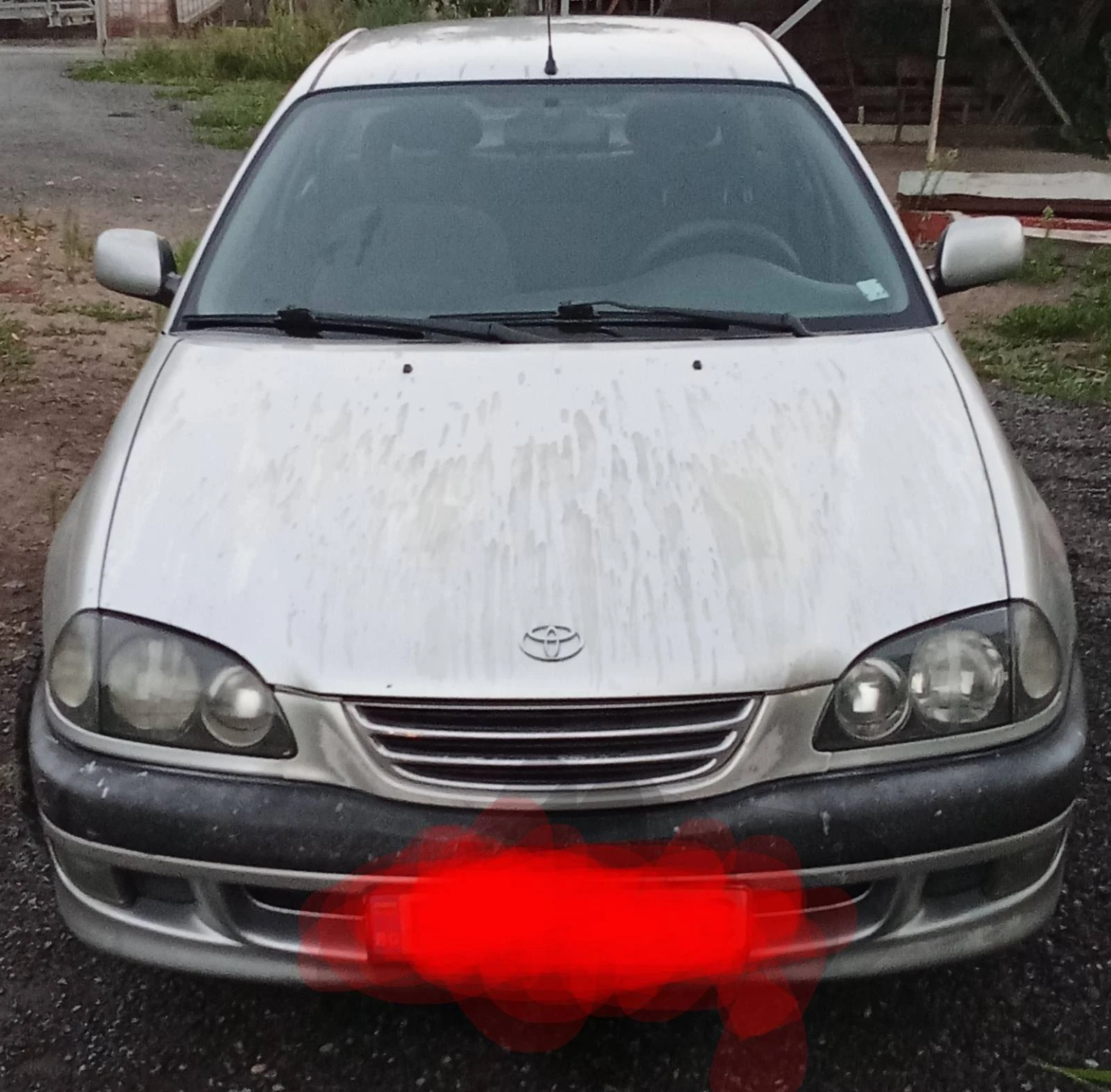 Toyota Avensis 1.6, снимка 4 - Автомобили и джипове - 55993114