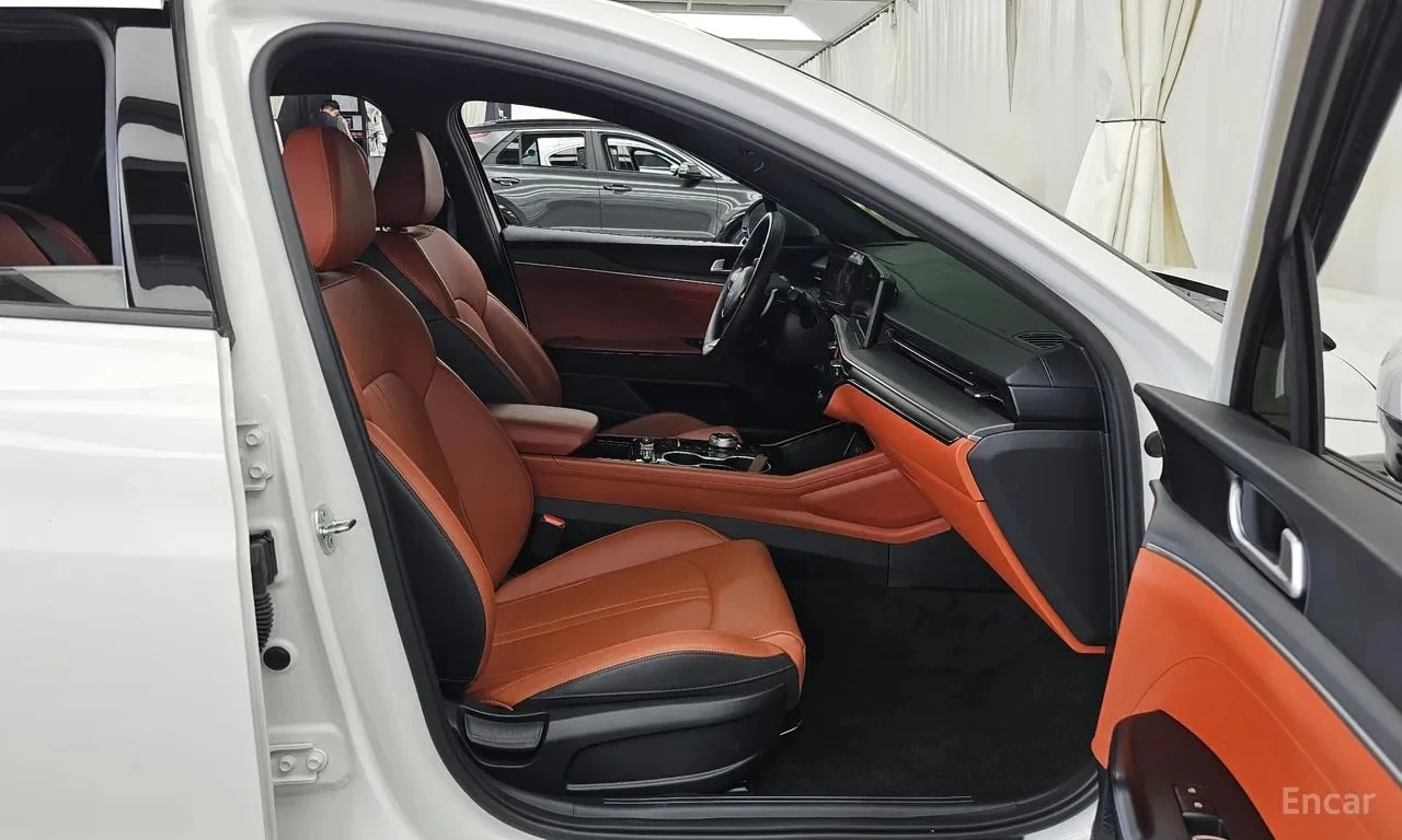 Kia K5 * 2.0 * ЦЕНА ДО БГ, снимка 13 - Автомобили и джипове - 56129540