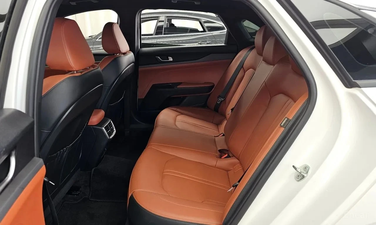 Kia K5 * 2.0 * ЦЕНА ДО БГ, снимка 15 - Автомобили и джипове - 56129540