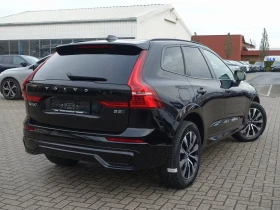Volvo XC60 B5 AWD Plus Dark, снимка 2
