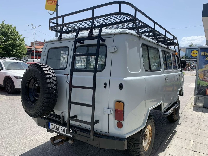 Uaz 2206 4, 2 V8 Газ / Бензин, снимка 4 - Автомобили и джипове - 41228518