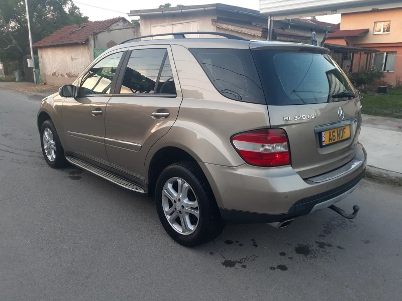 Mercedes-Benz ML Ml320   4Matik, снимка 4 - Автомобили и джипове - 46263786