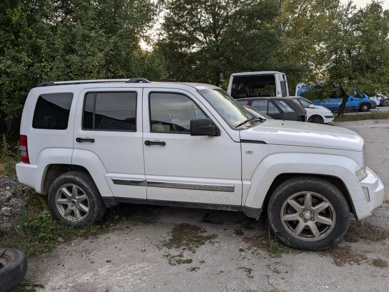 Jeep Cherokee CRD Limited - Има проблем със ГНП, снимка 1 - Автомобили и джипове - 47927646