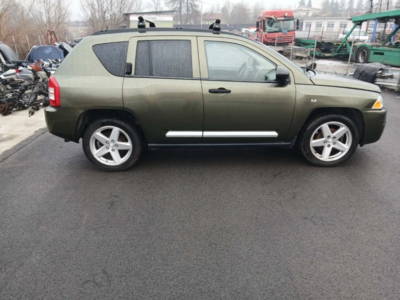 Jeep Compass 2.0 TDI На части , снимка 7 - Автомобили и джипове - 49341377
