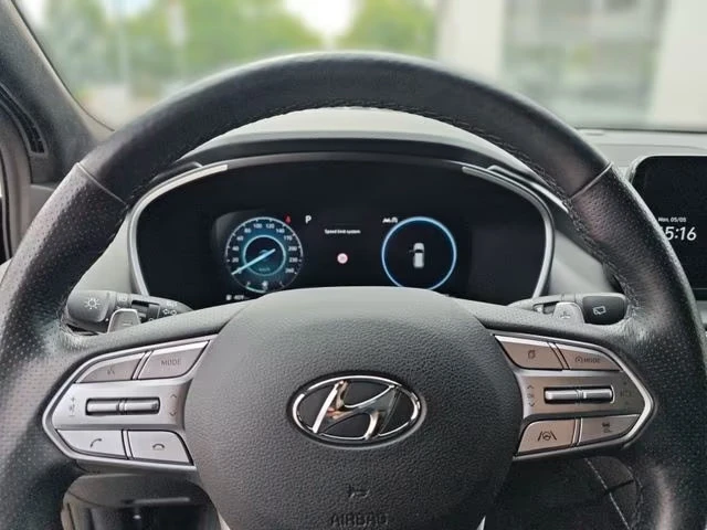 Hyundai Santa fe SIGNATURE/201HP/4WD/PANO/HUD/360/MEMO/DIGI/727g - изображение 8