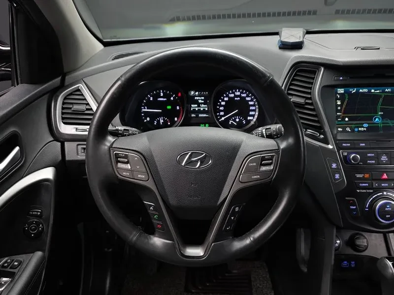 Hyundai Santa fe 2.0 4WD, снимка 13 - Автомобили и джипове - 54871483