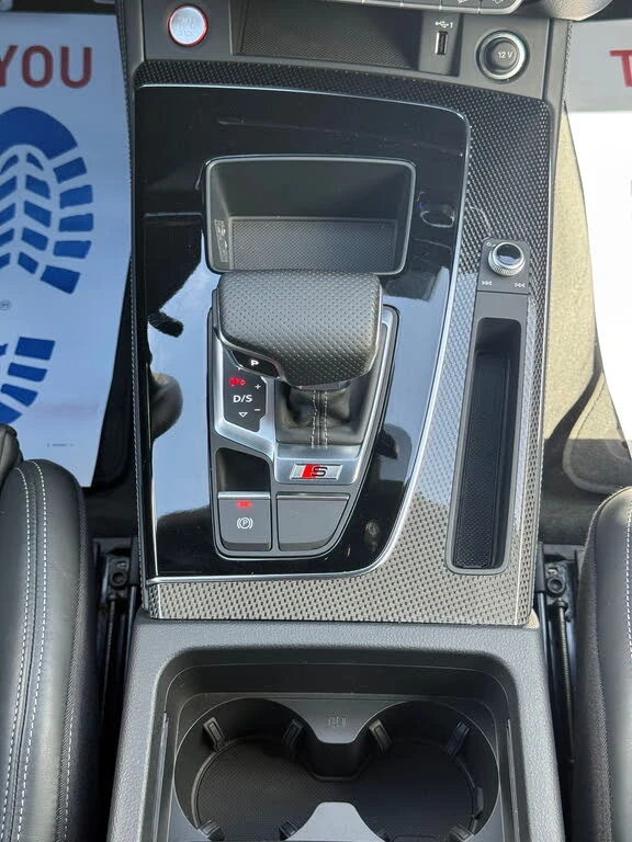 Audi SQ5 PREMIUM* DISTRONIC* ПАНОРАМА* ПОДГРЕВ* КАМЕРА, снимка 15 - Автомобили и джипове - 54969636