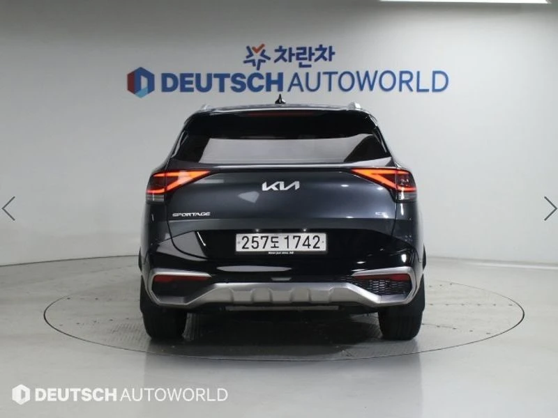 Kia Sportage 1.6 230 hp Automatic, снимка 4 - Автомобили и джипове - 55739397