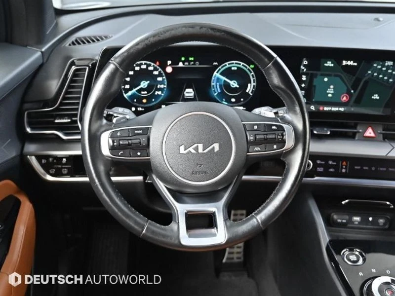 Kia Sportage 1.6 230 hp Automatic, снимка 13 - Автомобили и джипове - 55739397
