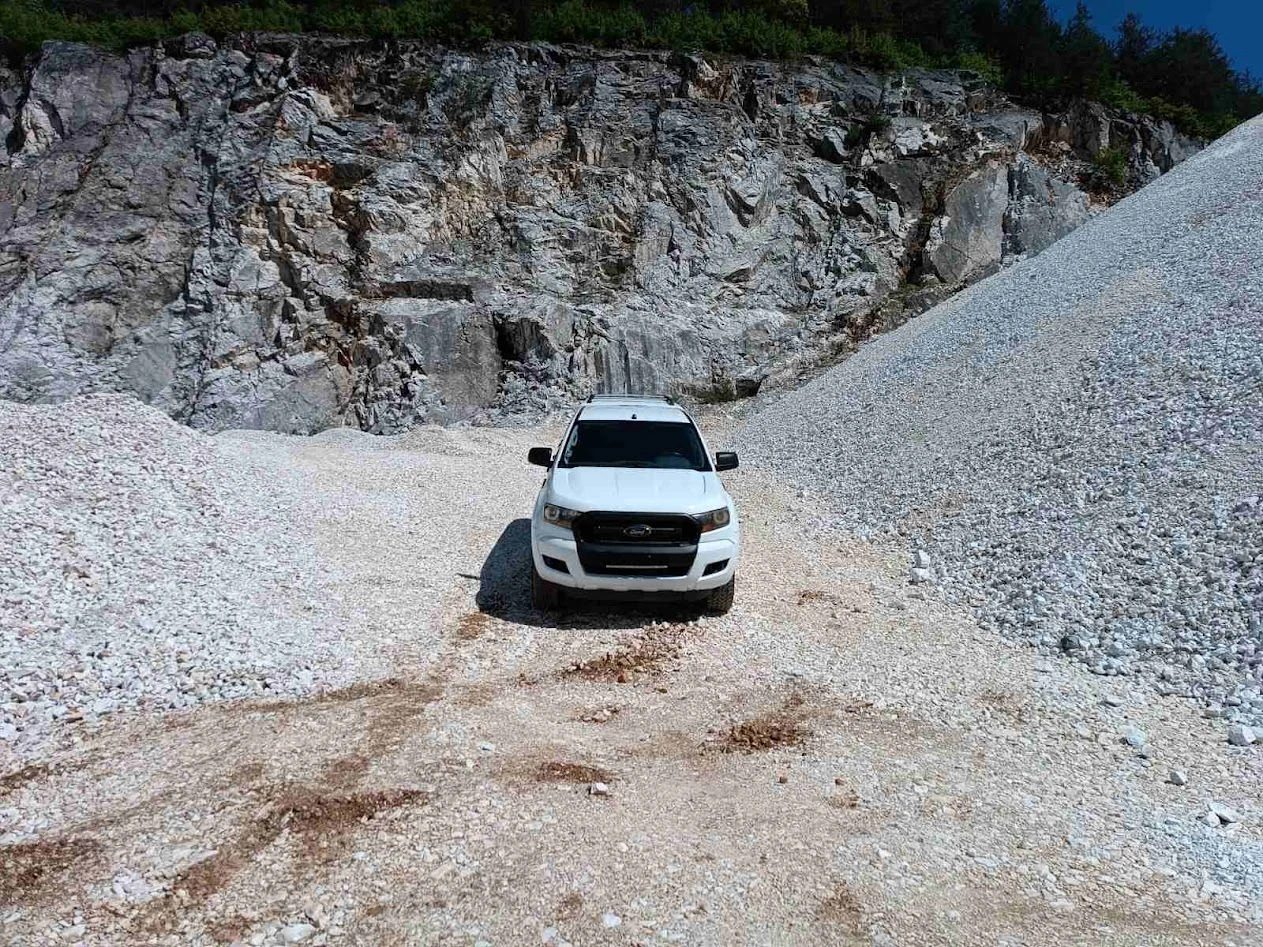 Ford Ranger WHITE PEARL - изображение 2