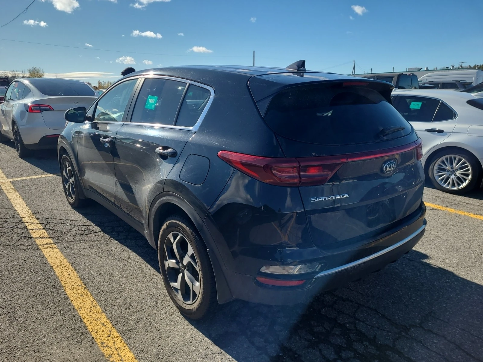 Kia Sportage * * CARFAX * *   * *  | Mobile.bg   4