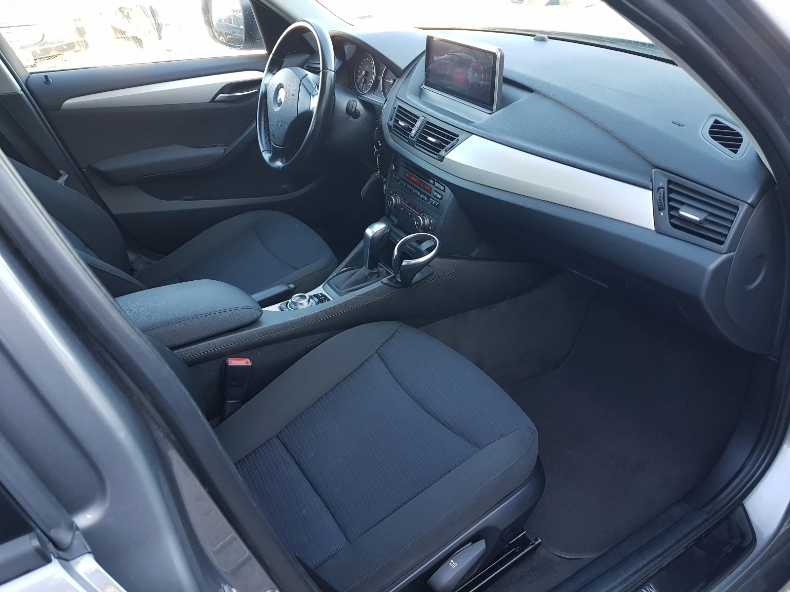 BMW X1 2.0D XDRIVE - 143 �.�. ��������� ��������� ������ | Mobile.bg � ����������� 11