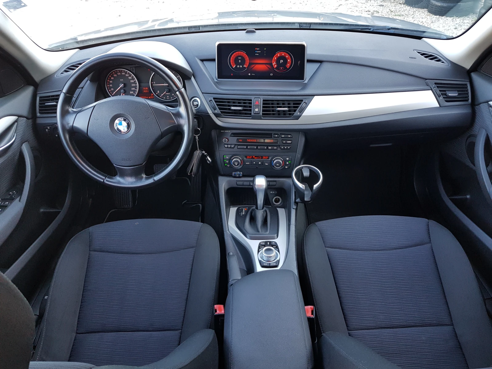 BMW X1 2.0D XDRIVE - 143 �.�. ��������� ��������� ������ | Mobile.bg � ����������� 10