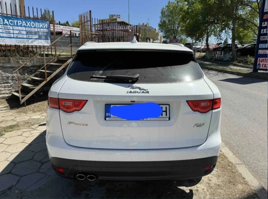 Jaguar F-PACE  - изображение 5