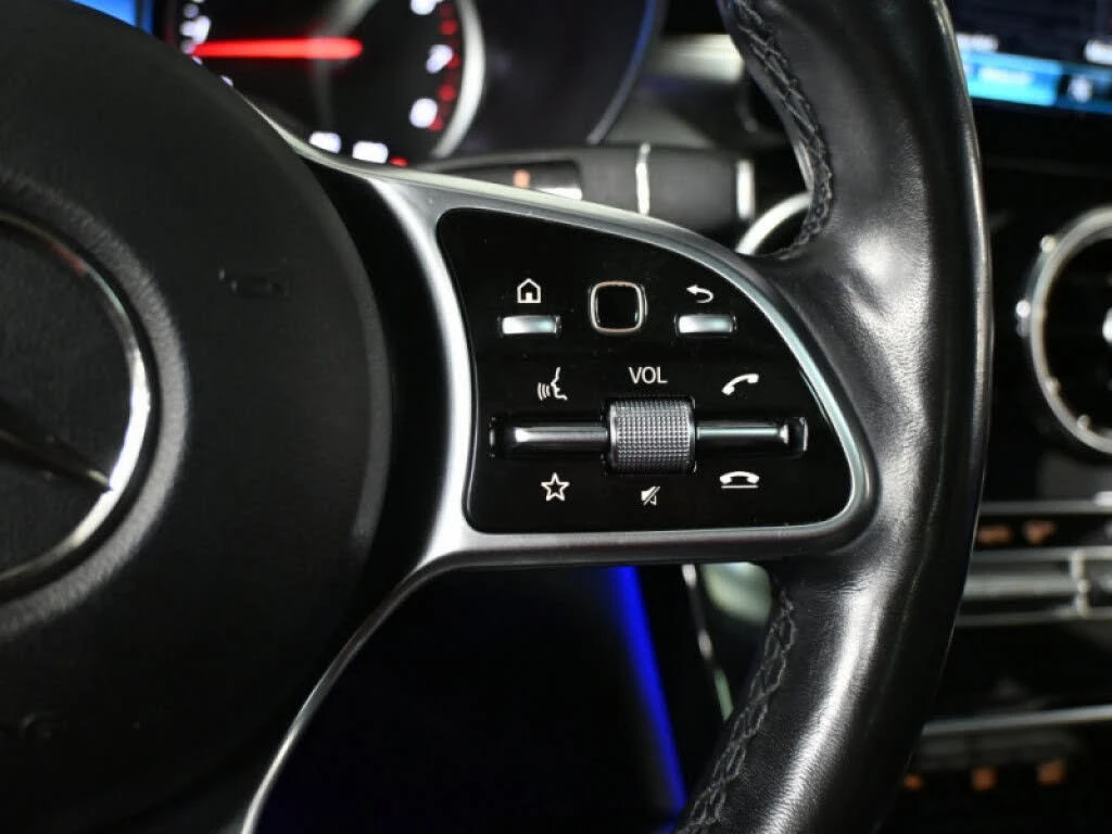 Mercedes-Benz GLC * AвтоКредит * (ЦЕНА ДО БГ), снимка 11 - Автомобили и джипове - 54345014
