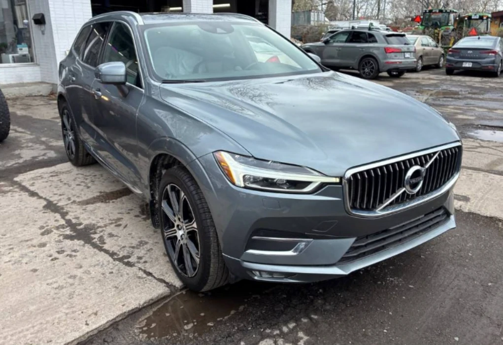Volvo XC60 T6 INSCRIPTION БЕЗ ИНЦИДЕНТИ CARFAX