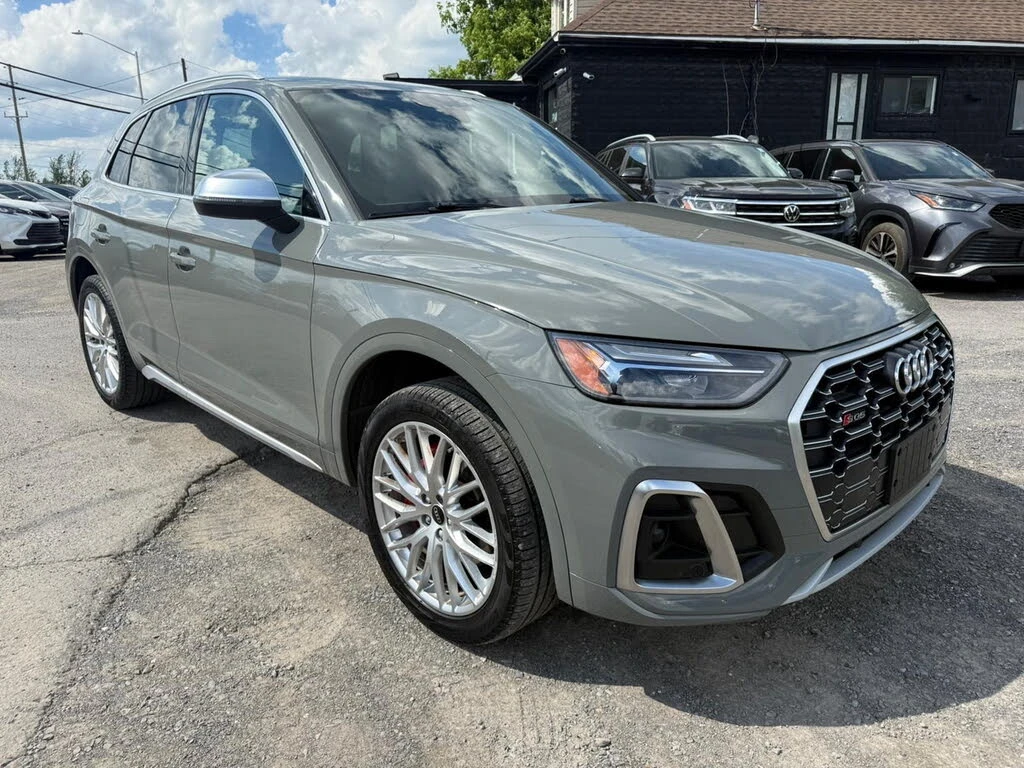 Audi SQ5 PREMIUM* DISTRONIC* ПАНОРАМА* ПОДГРЕВ* КАМЕРА, снимка 3 - Автомобили и джипове - 54969636