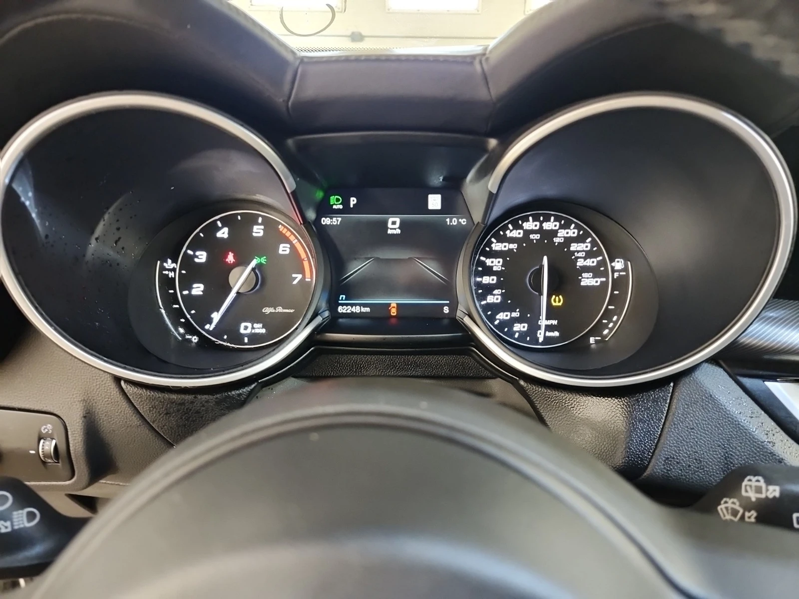 Alfa Romeo Stelvio VELOCE 2.0T * * CARFAX * * АВТО КРЕДИТ * * , снимка 8 - Автомобили и джипове - 54987264